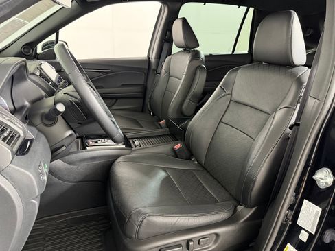 Used 2022 Honda Passport Elite image 4