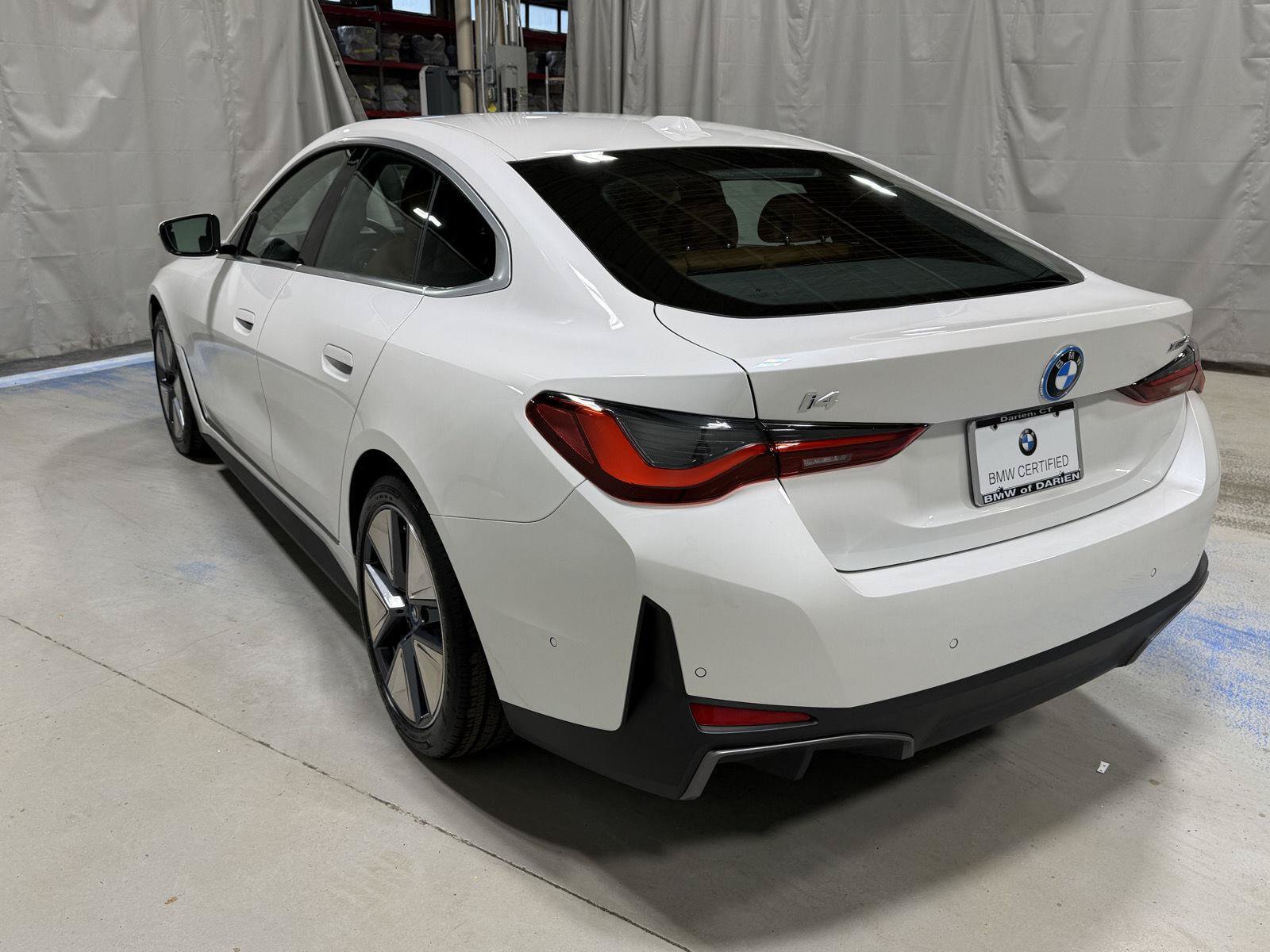 Used 2024 BMW i4 xDrive40i w/ Premium Package AWD/4WD image 18