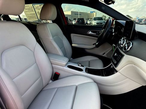Used 2020 Mercedes-Benz GLA 250 GLA 250 image 23