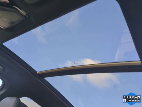 Used 2020 BMW X5 M50i w/ Premium Package image 20