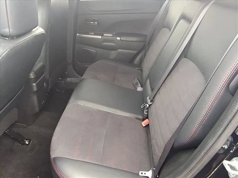 Used 2024 Mitsubishi Outlander Sport SE image 19