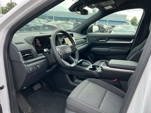 Used 2026 GMC Terrain Elevation AWD/4WD image 9