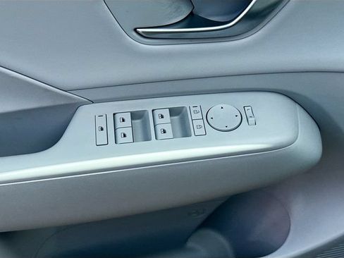 Certified 2026 Hyundai Kona SEL Premium FWD image 17