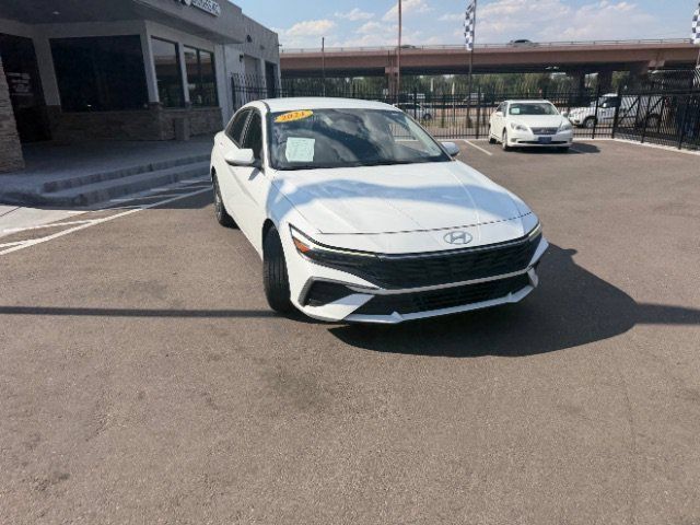 Used 2024 Hyundai Elantra SEL FWD image 24