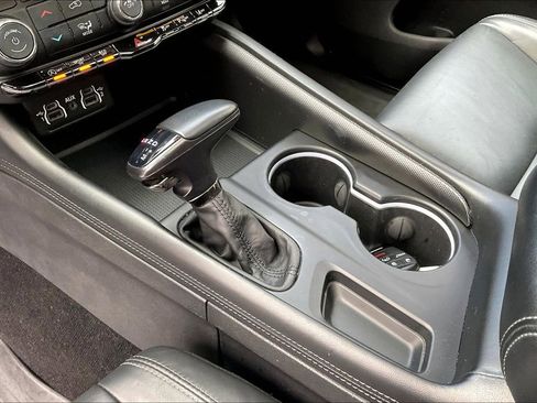 Used 2022 Dodge Durango GT AWD/4WD image 16