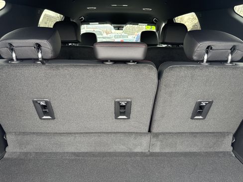 New 2026 Chevrolet Traverse RS image 5