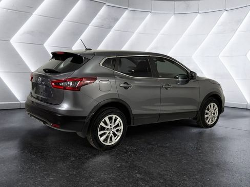 Used 2020 Nissan Rogue Sport S w/ Appearance Package FWD image 4