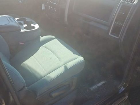 Used 2014 RAM 1500 Express image 9