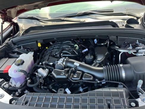 New 2025 Jeep Grand Cherokee Altitude AWD/4WD image 11