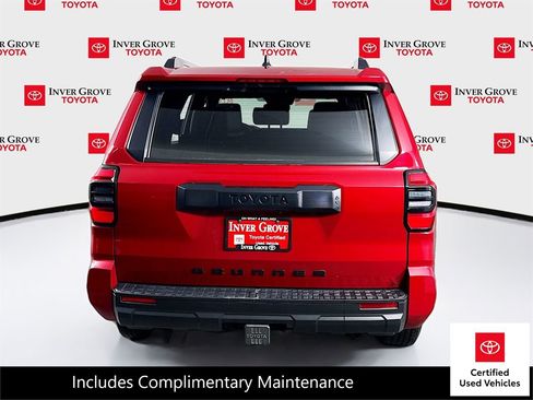 Certified 2025 Toyota 4Runner SR5 image 7