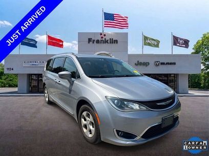 Used 2017 Chrysler Pacifica Touring-L Plus