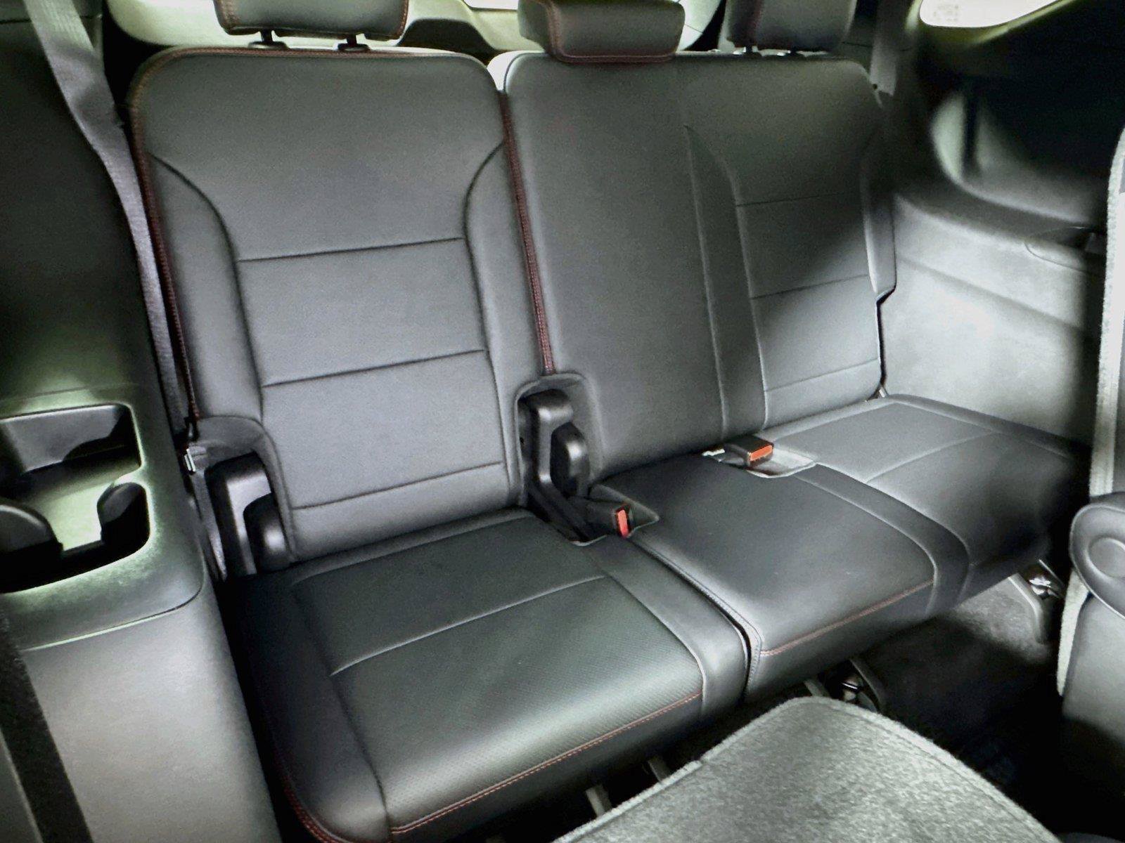 Certified 2025 Chevrolet Traverse RS w/ LPO, Floor Liner Package AWD/4WD image 27