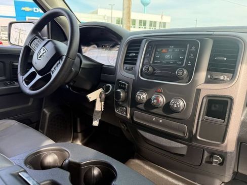 Certified 2017 RAM 1500 Express AWD/4WD image 16