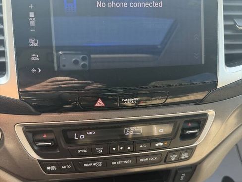 Used 2016 Honda Pilot EX-L image 25