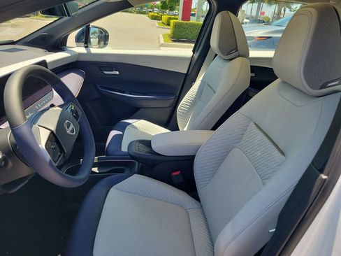 New 2026 Nissan Leaf Platinum+ FWD image 10