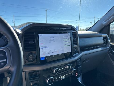 Used 2024 Ford F150 XLT w/ Mobile Office Package image 25