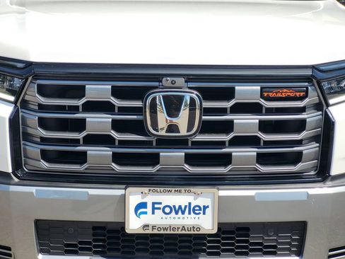 Certified 2026 Honda Pilot TrailSport image 11