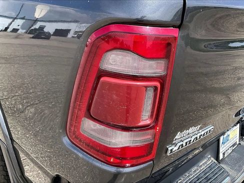 Used 2019 RAM 1500 Laramie AWD/4WD image 24
