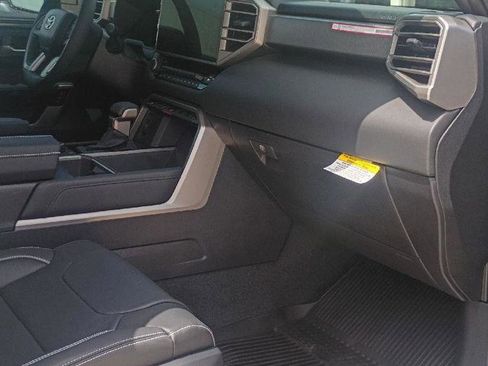 New 2026 Toyota Tundra Limited AWD/4WD image 20