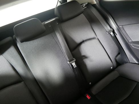 Used 2018 MAZDA MAZDA3 Sport image 14