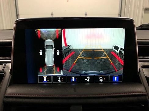 Used 2022 Chevrolet Tahoe RST w/ Luxury Package image 33