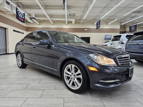 Used 2014 Mercedes-Benz C 250 Sedan w/ Premium 1 Package image 5