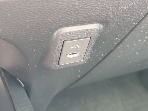 Used 2025 Toyota Corolla SE FWD image 27