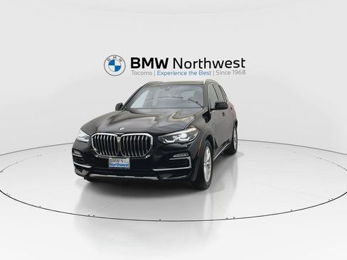 Used 2021 BMW X5 xDrive45e w/ Premium Package image 8