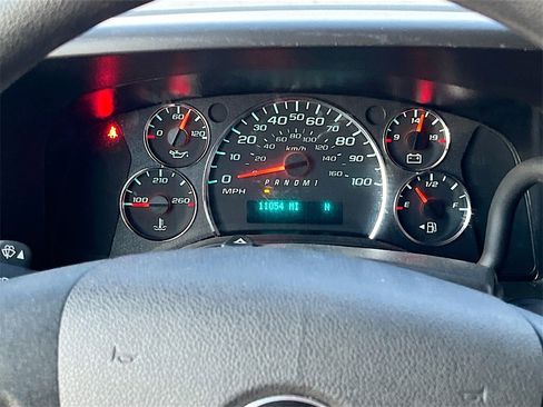 Used 2025 Chevrolet Express 2500 Extended w/ Driver Convenience Package image 12
