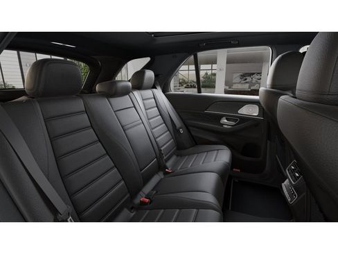 Used 2026 Mercedes-Benz GLE 450 4MATIC image 5