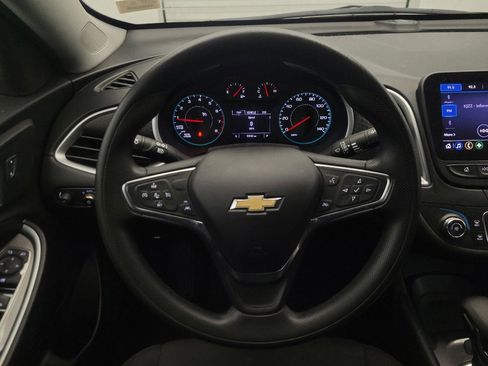Used 2024 Chevrolet Malibu LS FWD image 22