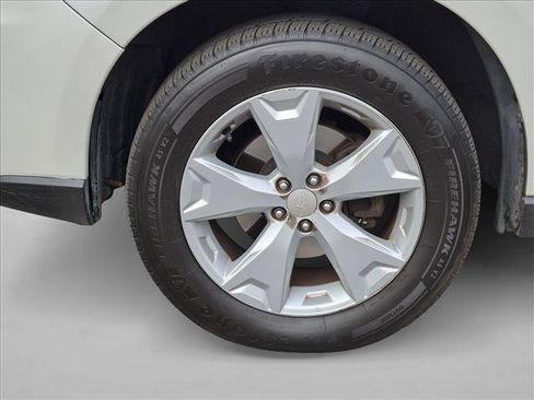 Used 2015 Subaru Forester 2.5i Premium w/ Popular Package #2 AWD/4WD image 14