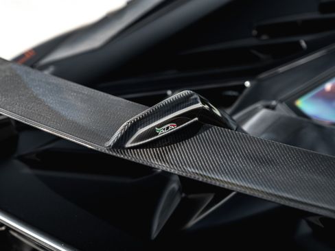 Used 2020 Lamborghini Aventador SVJ AWD/4WD image 25
