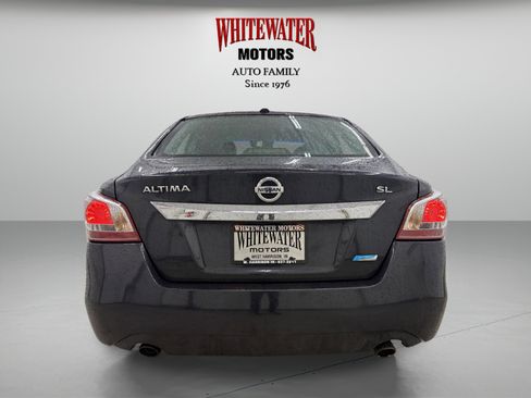 Used 2013 Nissan Altima 2.5 SL w/ Technology Pkg image 3