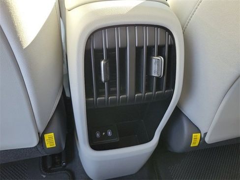 New 2025 Hyundai Kona SEL image 16