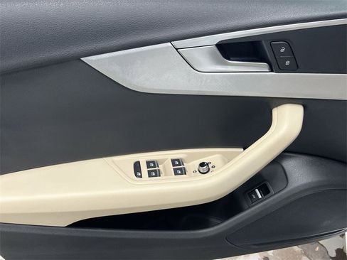 Used 2017 Audi A4 2.0T Premium image 21