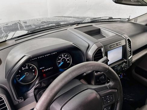 Used 2015 Ford F150 XLT w/ Equipment Group 302A Luxury RWD image 14