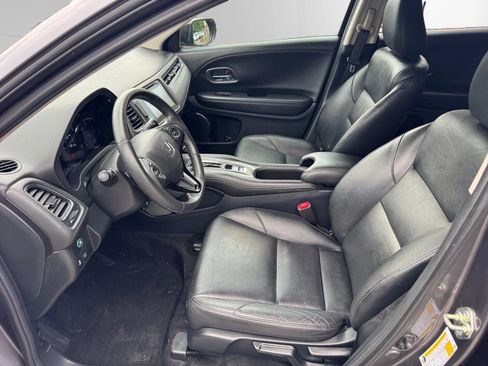 Used 2017 Honda HR-V EX-L image 9