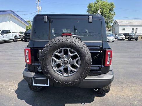 Used 2025 Ford Bronco Badlands w/ Black Appearance Package AWD/4WD image 5