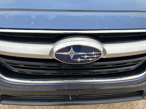 Used 2021 Subaru Outback Premium image 11