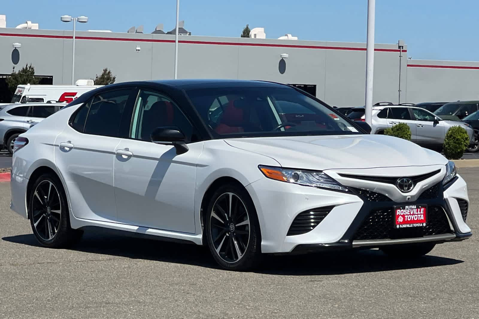 Used 2020 Toyota Camry XSE w/ Driver Assist Package FWD image 5