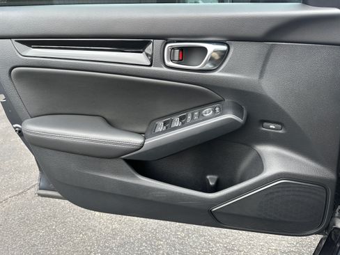 Used 2022 Honda Civic Touring image 20