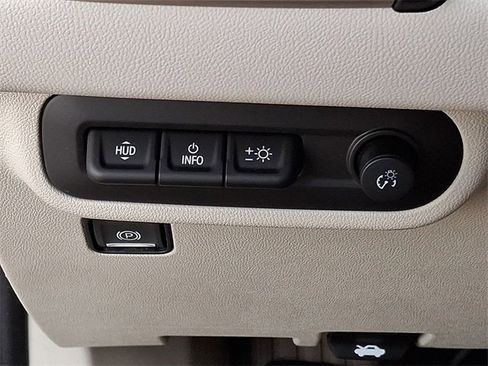 Used 2024 GMC Terrain Denali image 24