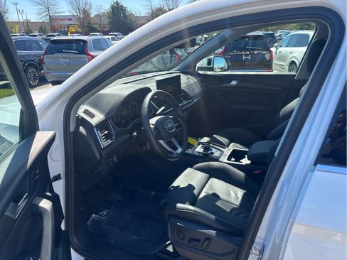 Used 2024 Audi Q5 2.0T Premium Plus AWD/4WD image 11