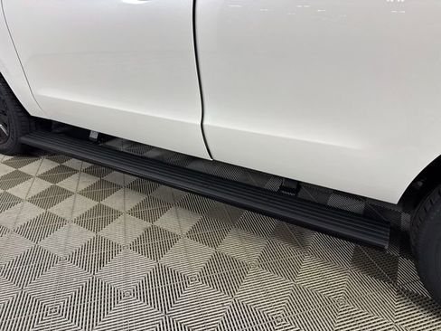 New 2025 Ford Expedition Platinum w/ Stealth Appearance Package image 34