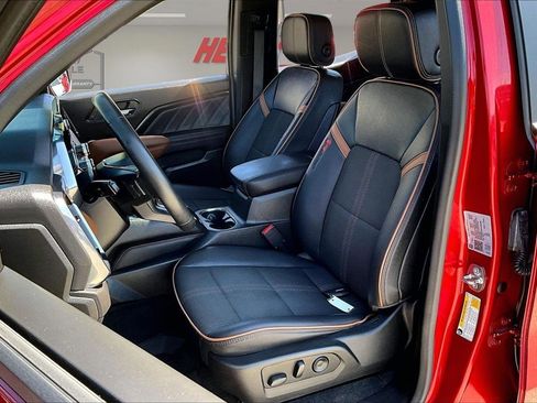 Used 2023 GMC Canyon AT4 AWD/4WD image 24