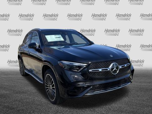 New 2026 Mercedes-Benz GLC 300 300 4MATIC SUV image 2