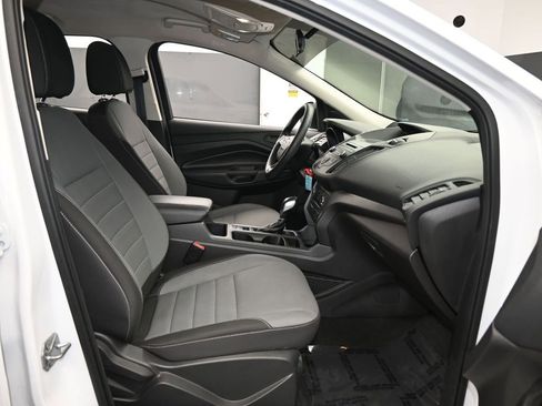 Used 2017 Ford Escape S image 37