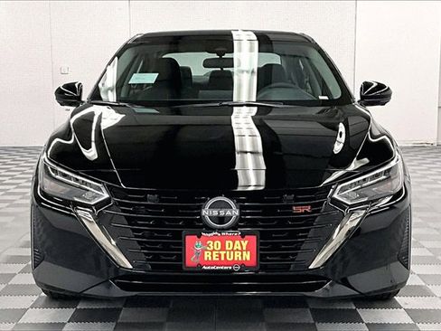 New 2025 Nissan Sentra SR w/ SR Premium Package image 16