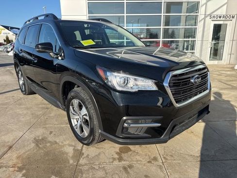 Used 2022 Subaru Ascent Premium w/ Convenience Package image 2